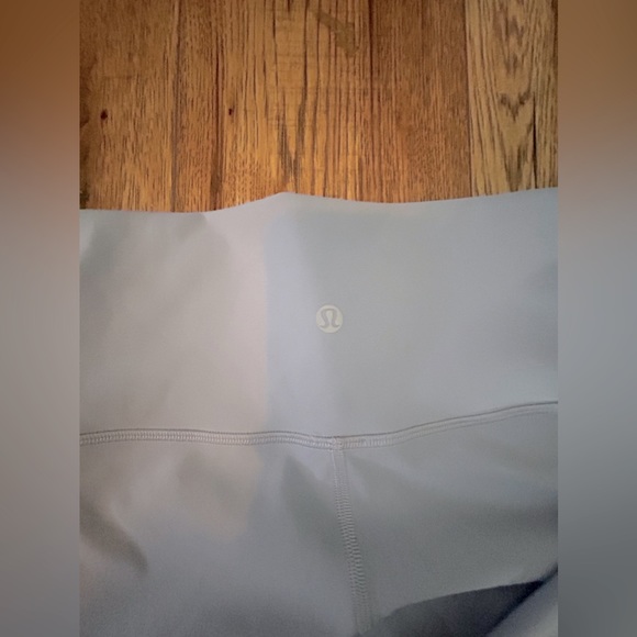 Lululemon leggings - 25” - Picture 2 of 2